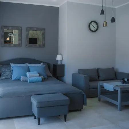 アパート Dla Ciebie ウストロニエ・モルスキエ